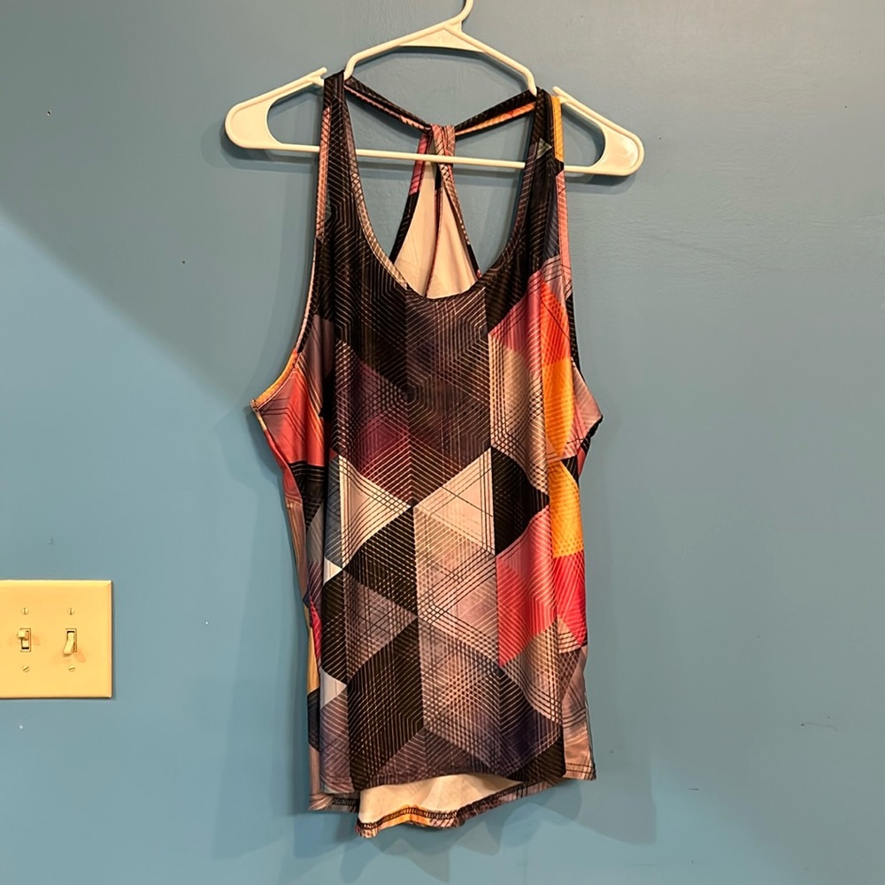 Loveudear Tank size XL